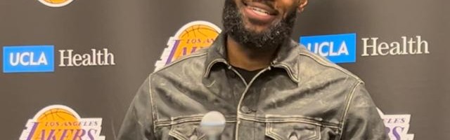 开云体育官网-【现场】老詹生日夜送自己大礼：我找回了年少的感觉