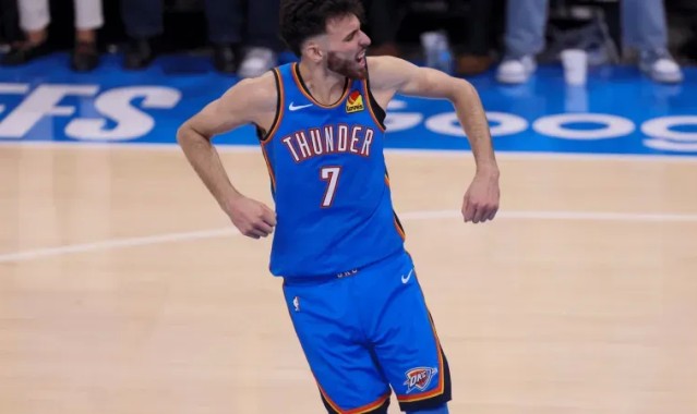 开云官网-霍姆格伦VS森林狼：21+9高效输出助队取胜