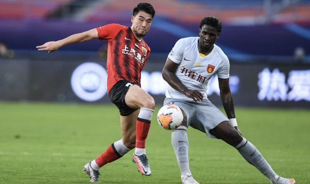 开云-鲁媒：引进石柯有原因 外租卡达尔购新中锋外援？