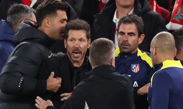 开云体育下载-基恩：希望西蒙尼能够执掌曼联帅印，他能给红魔带来改变