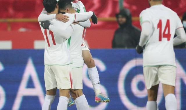 开云-12强赛综述：A组韩国提前出线 B组日本送沙特首败