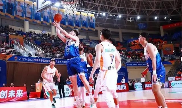 西尔扎提满血归来！4节6人次新政落地！新疆男篮抢跑备战引关注